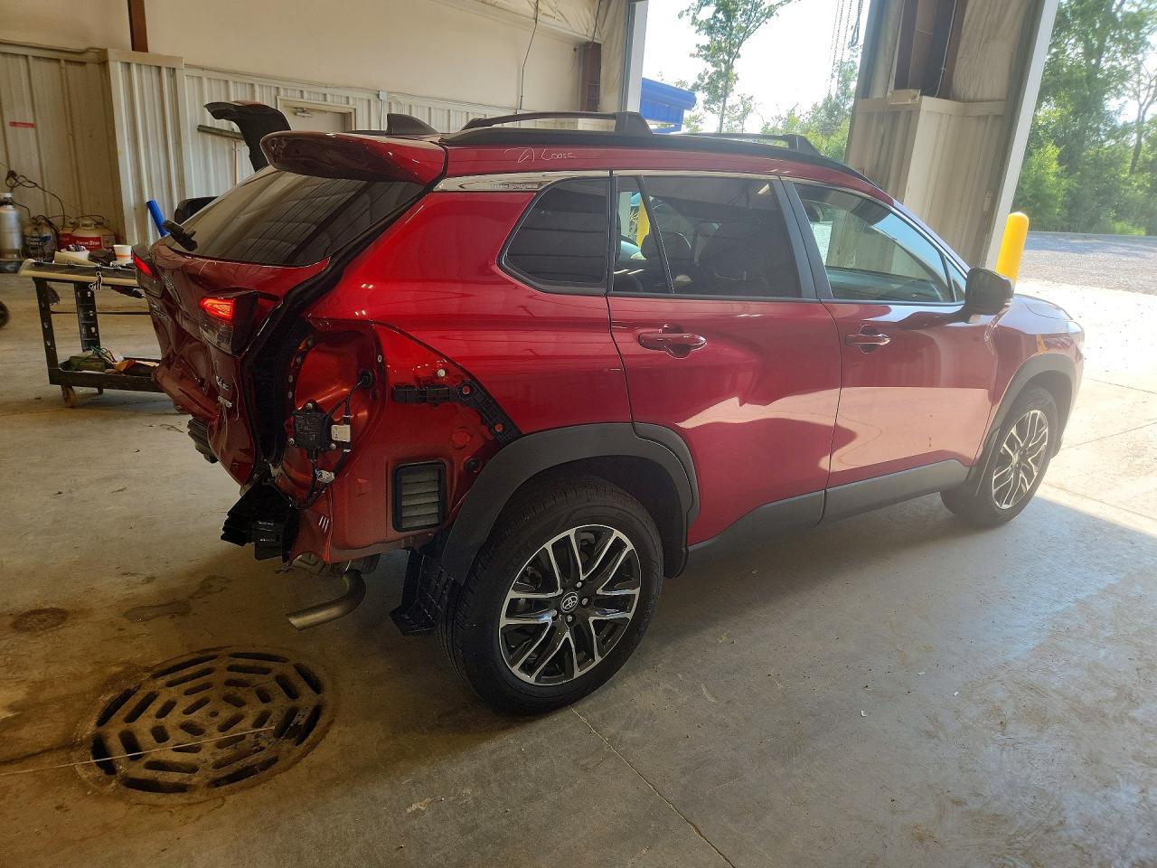 2026 TOYOTA COROLLA CROSS XLE — снимка 3