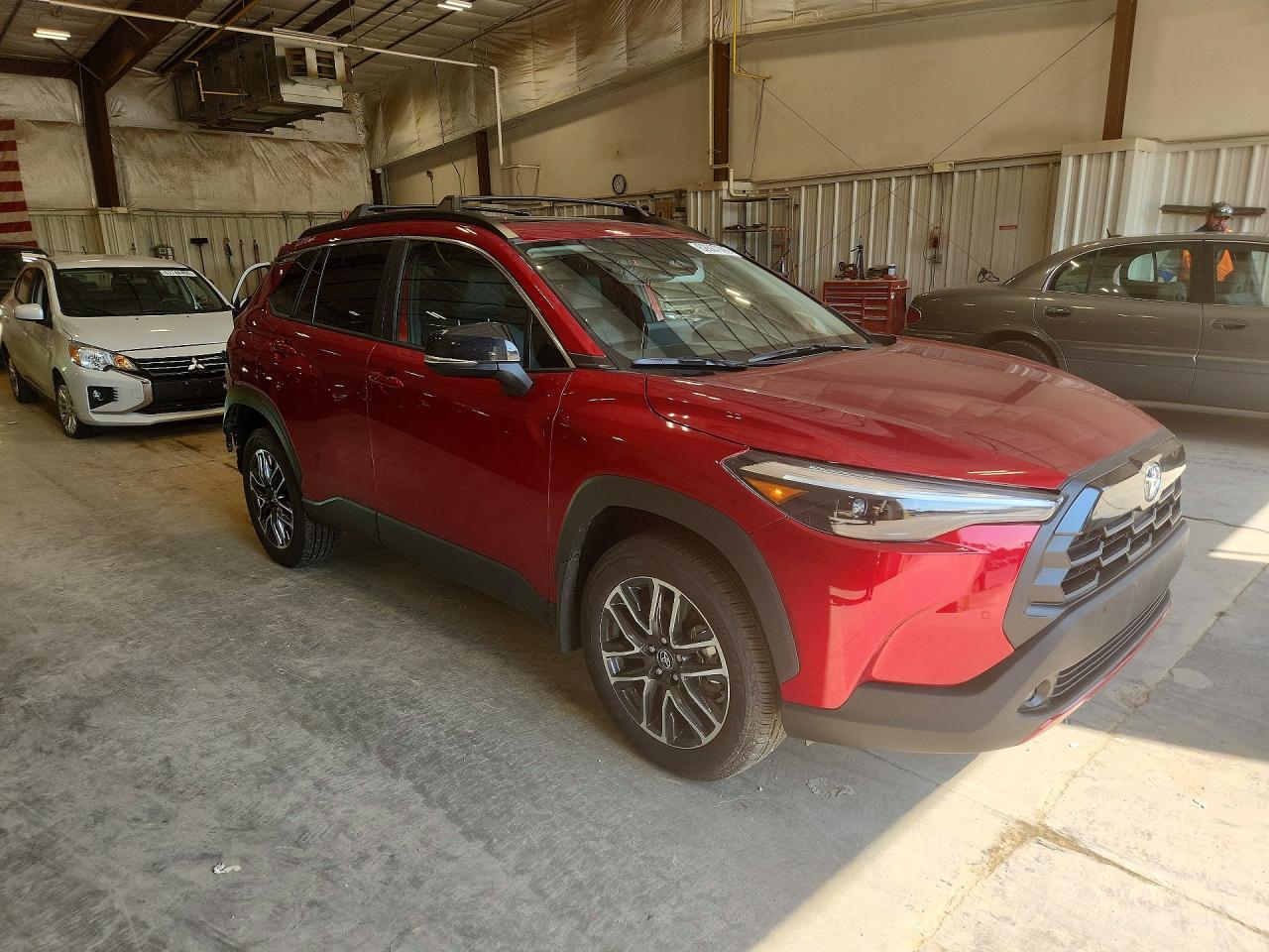 2026 TOYOTA COROLLA CROSS XLE — снимка 4