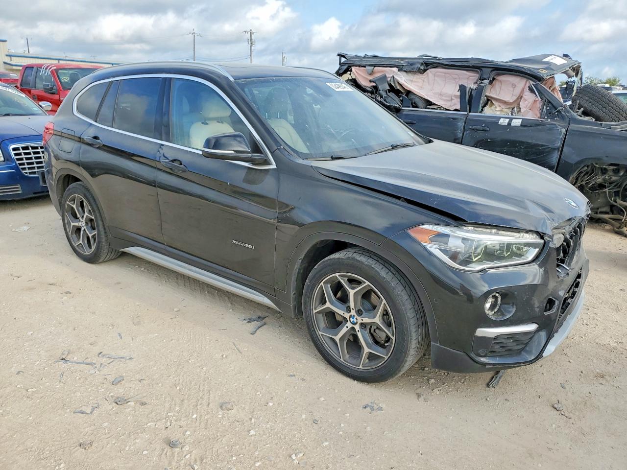 2017 BMW X1 XDRIVE28I — снимка 4