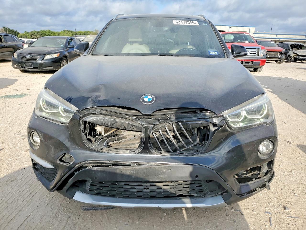 2017 BMW X1 XDRIVE28I — снимка 5