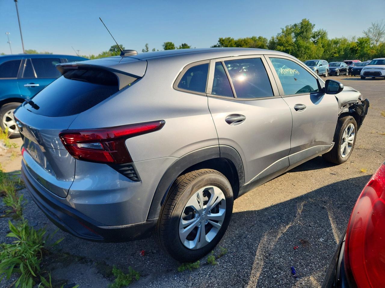 2025 CHEVROLET TRAX LS — снимка 3