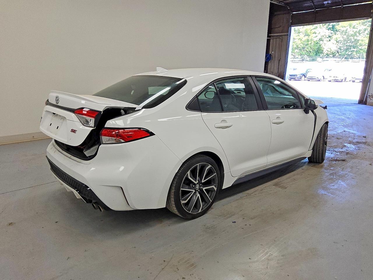 2021 TOYOTA COROLLA SE — снимка 3
