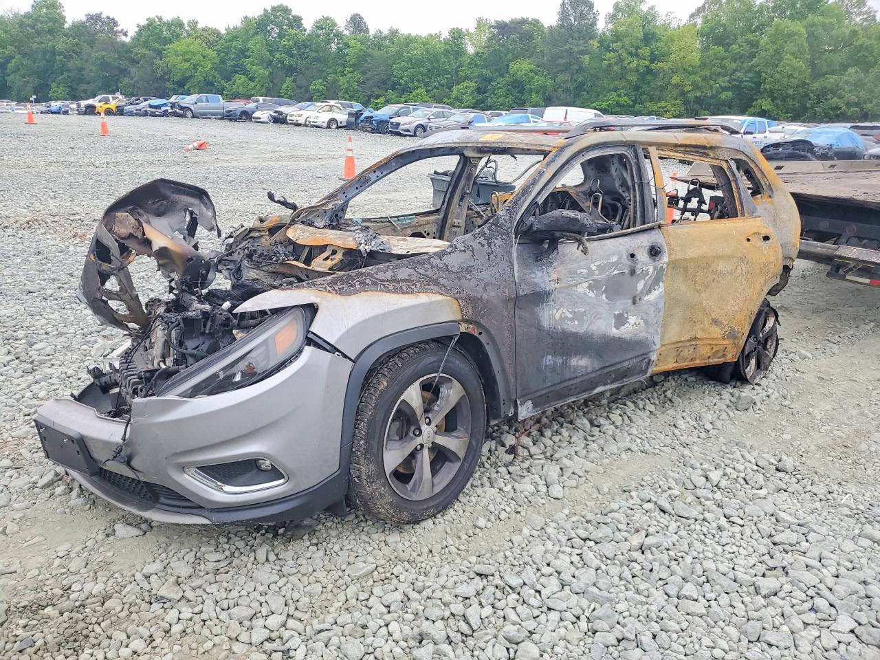 2019 JEEP CHEROKEE