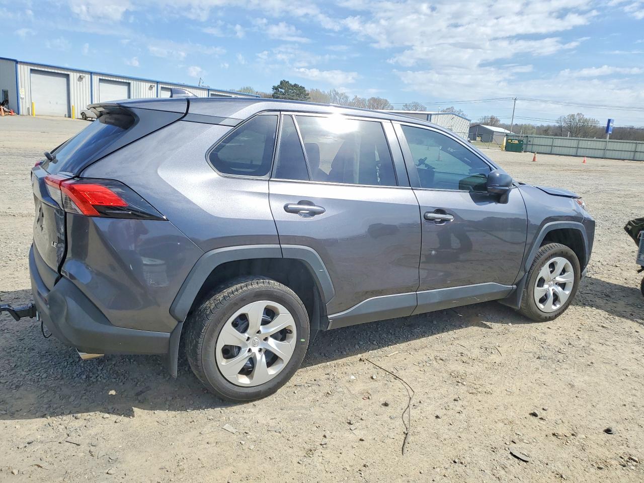 2022 TOYOTA RAV4 LE — снимка 3