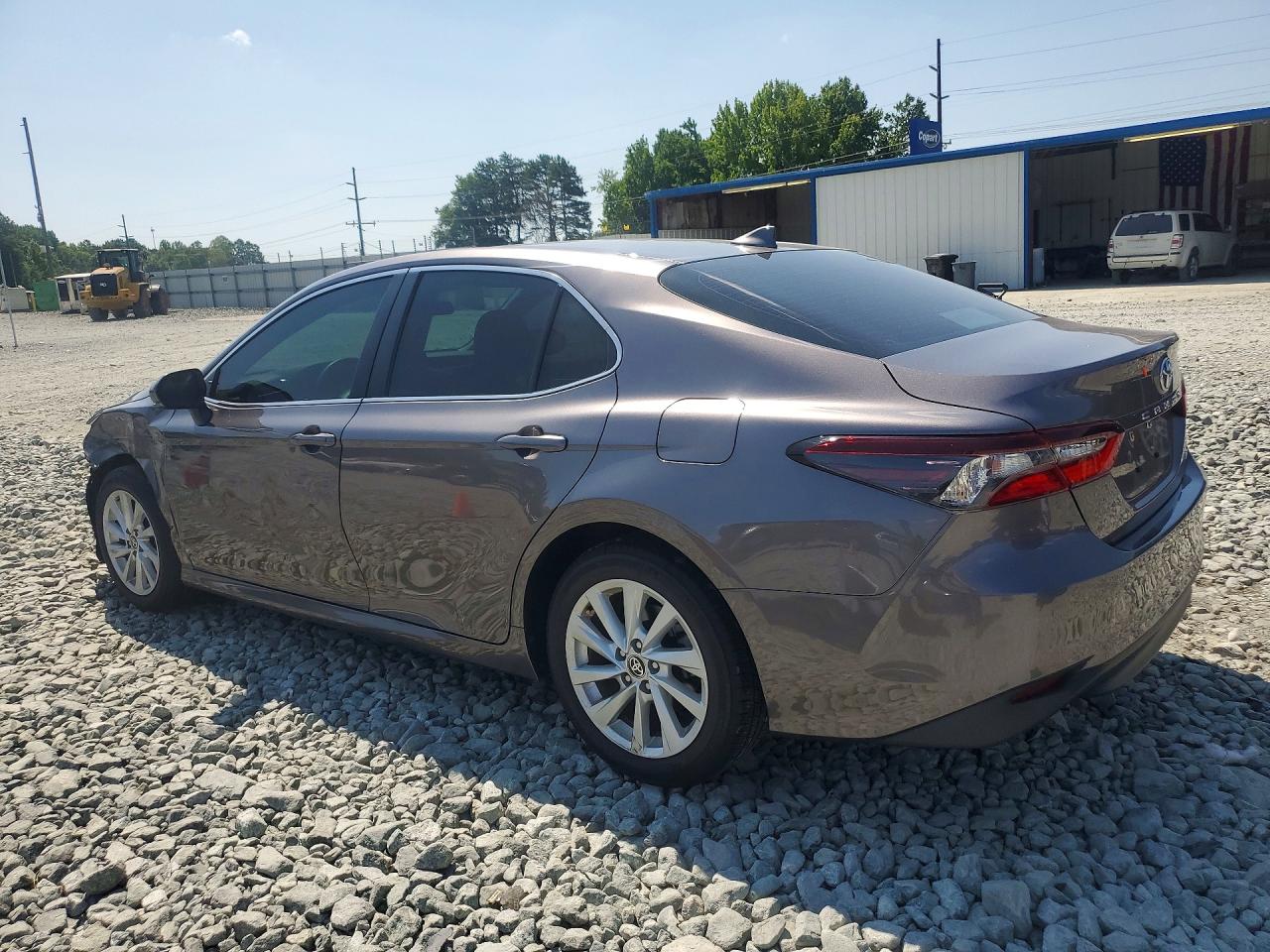 2024 TOYOTA CAMRY LE — снимка 2