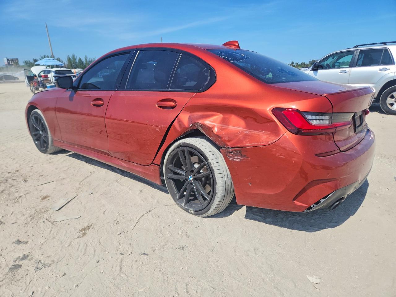 2022 BMW 330I — снимка 2