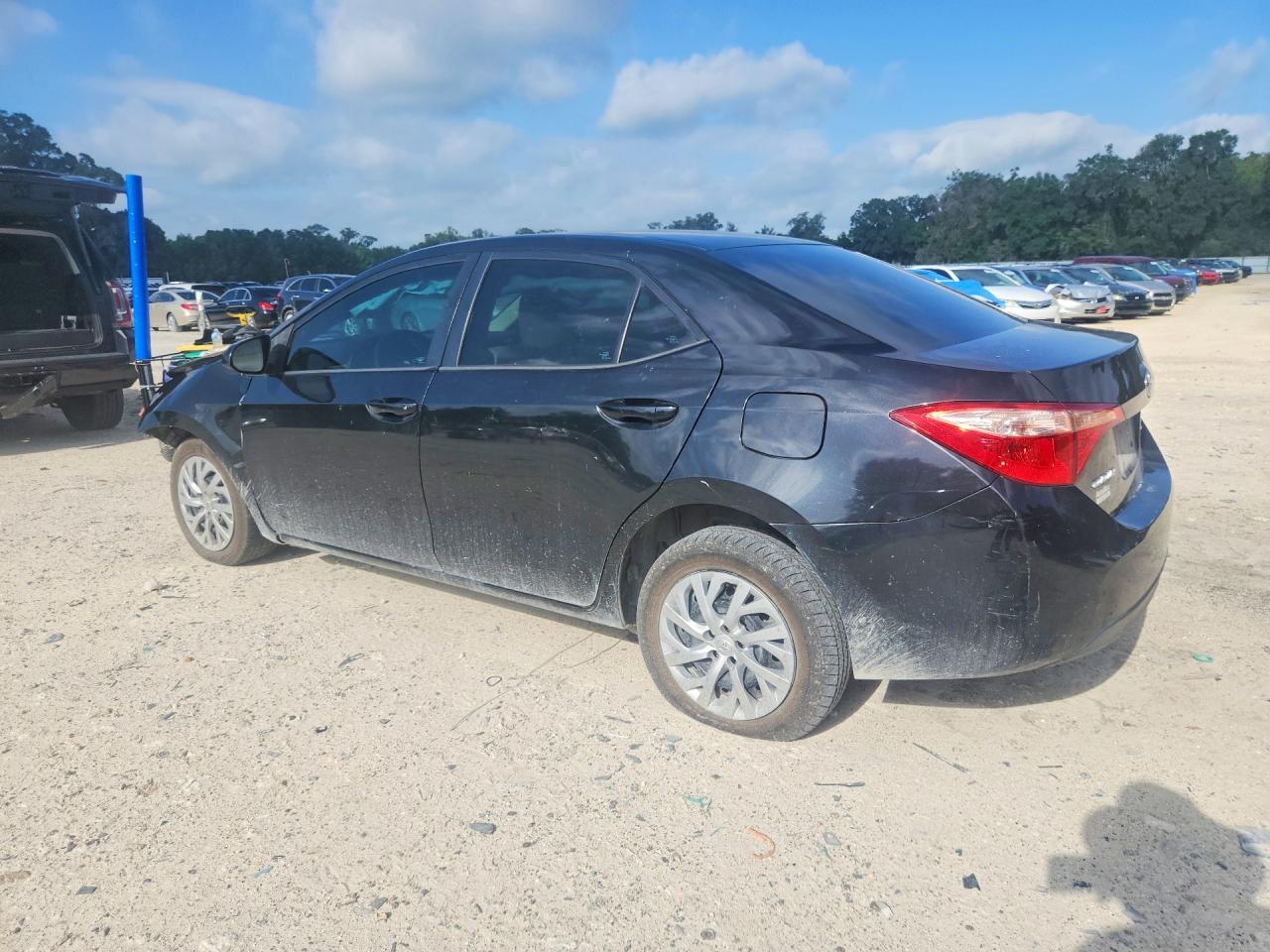 2019 TOYOTA COROLLA LE — снимка 2