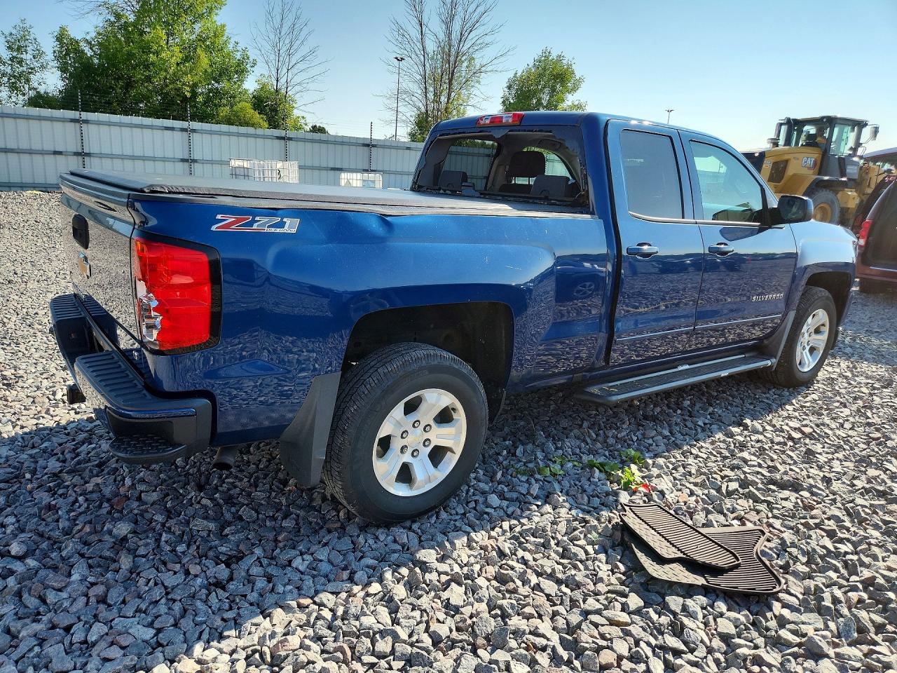 2017 CHEVROLET SILVERADO K1500 LT — снимка 3