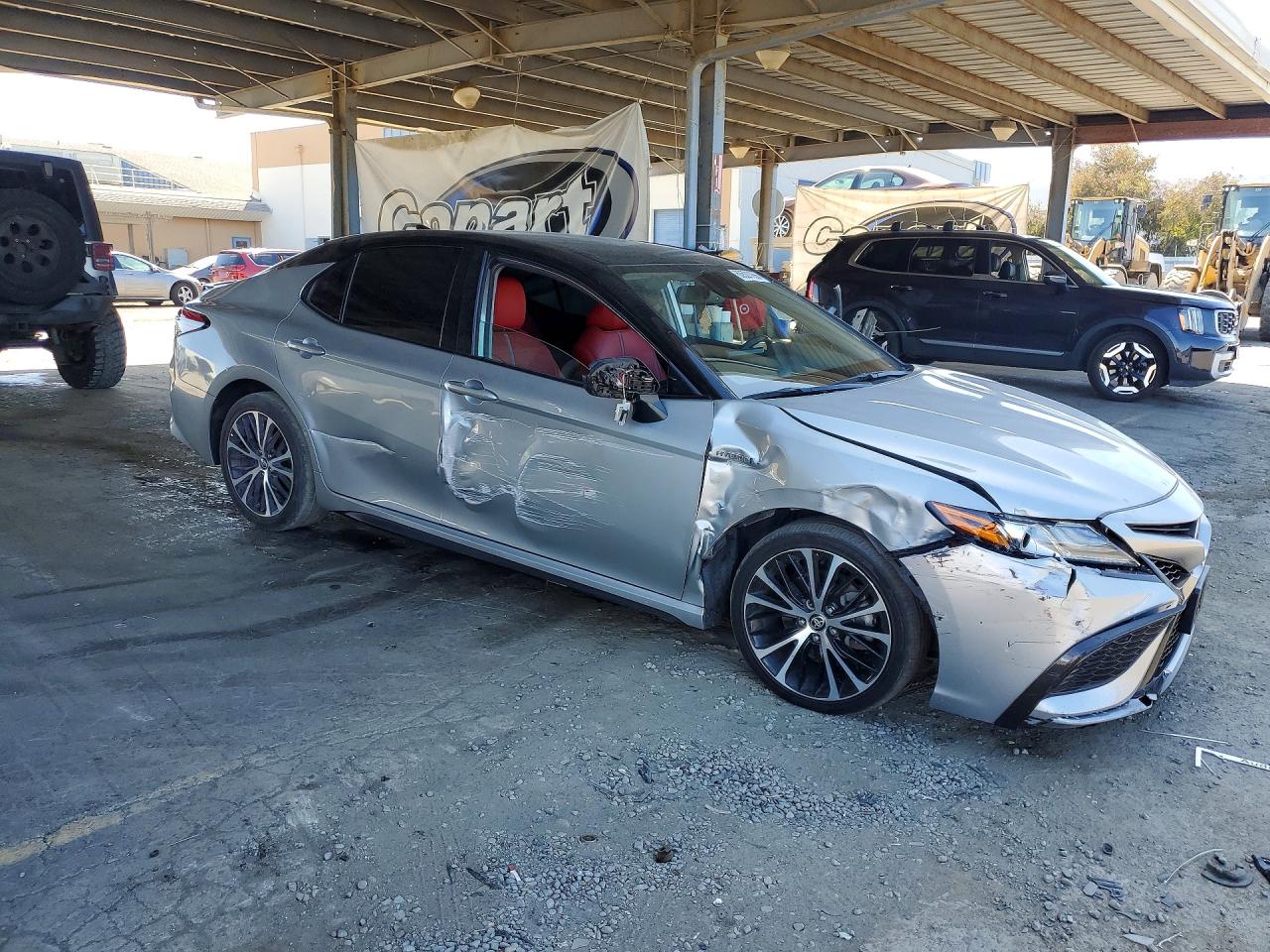 2021 TOYOTA CAMRY XSE — снимка 4