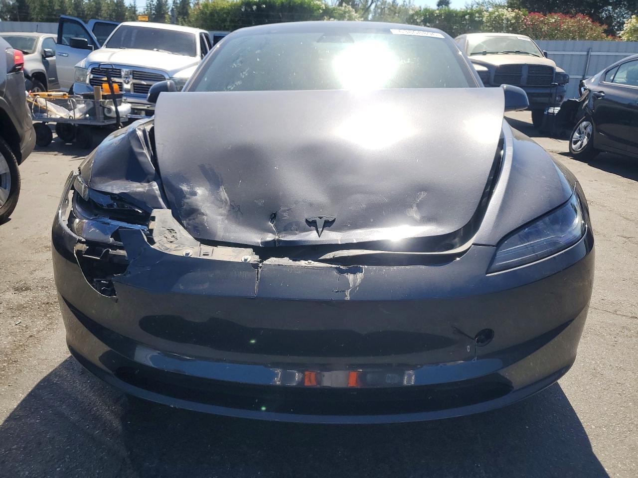 2025 TESLA MODEL 3 — снимка 5