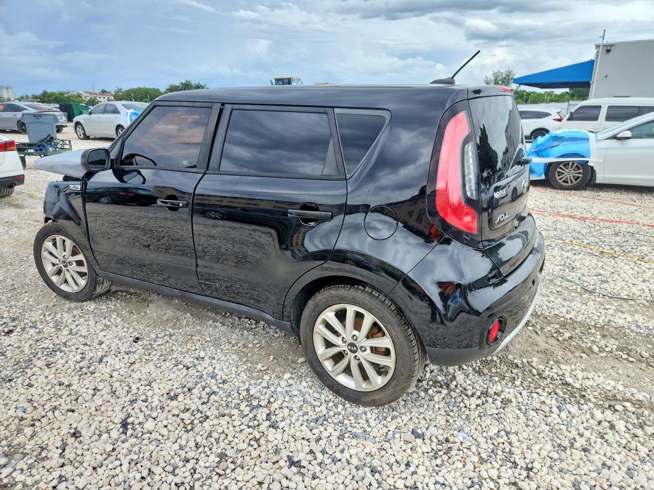 2017 KIA SOUL + — снимка 2