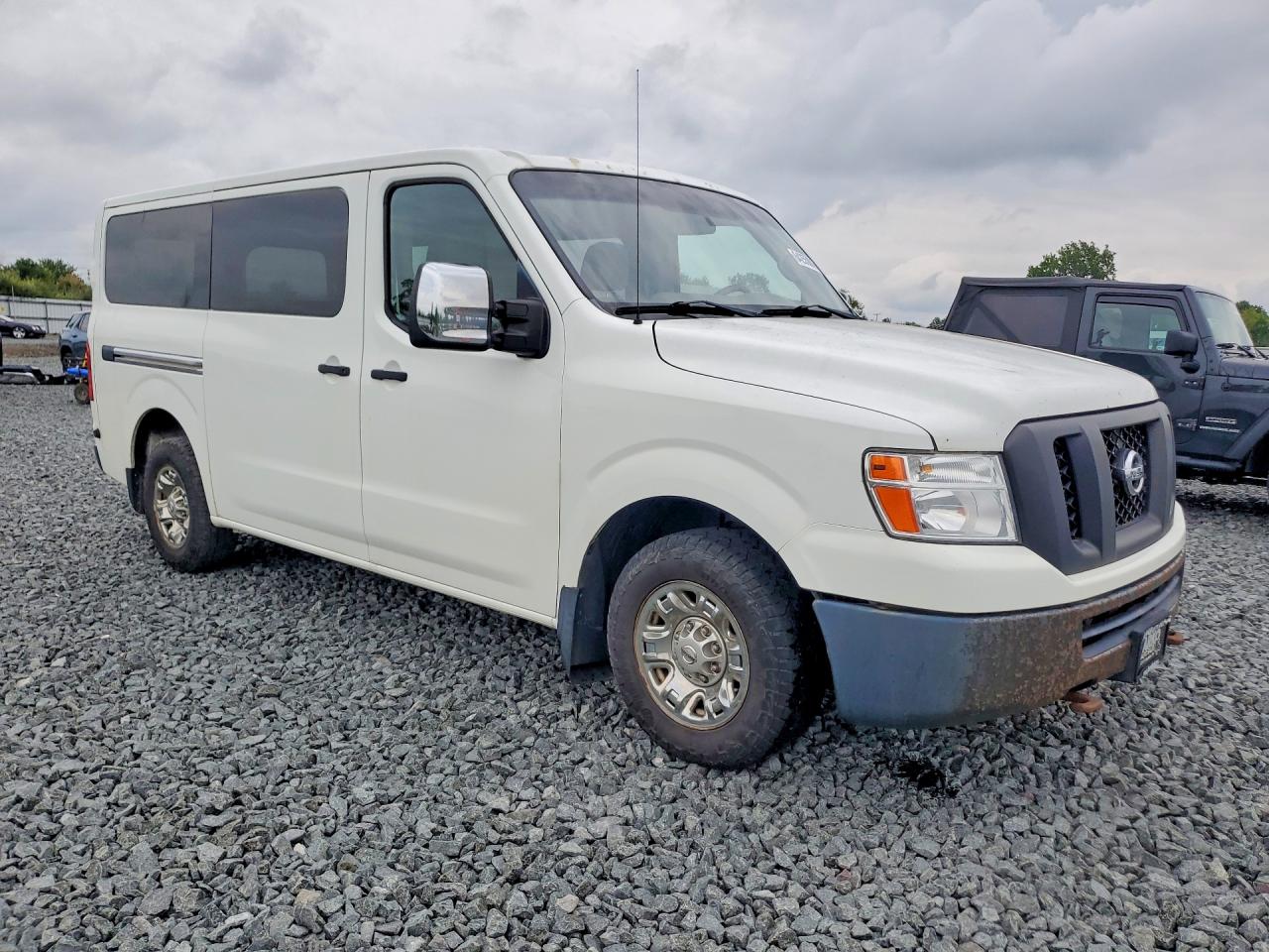 2016 NISSAN NV 2500 2500 HD SV — снимка 4