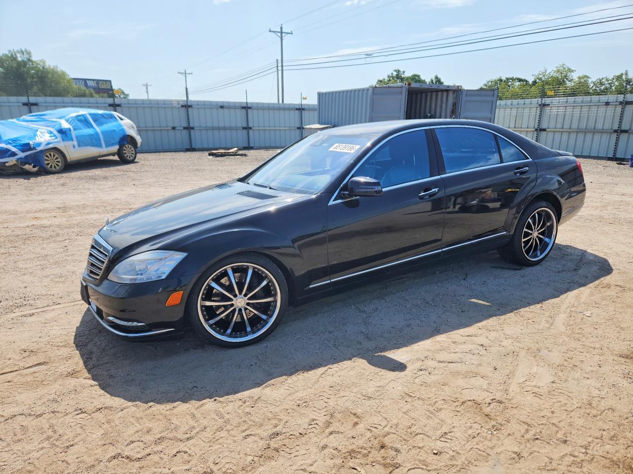 2013 MERCEDES-BENZ S 550