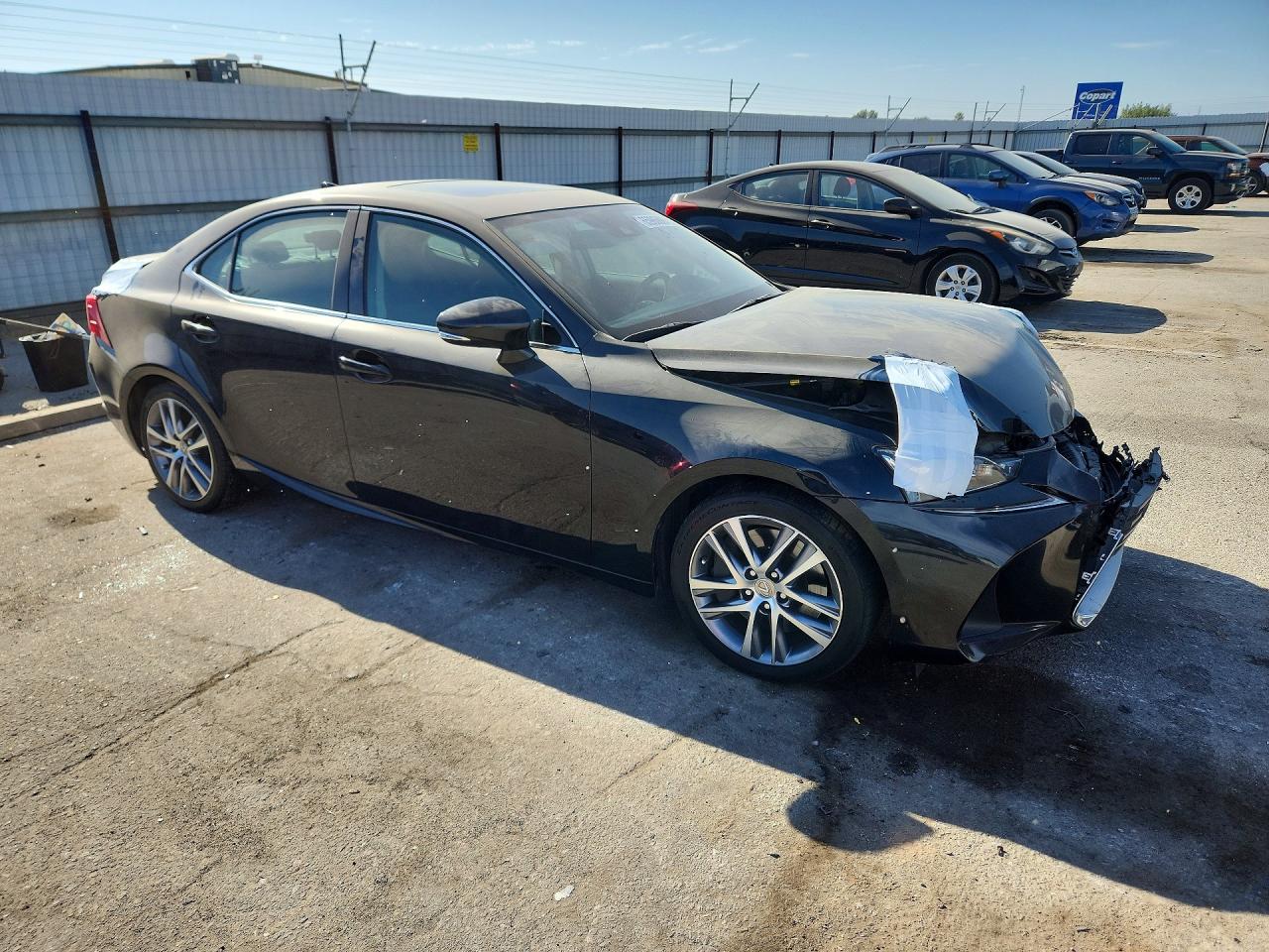 2019 LEXUS IS 300 — снимка 4