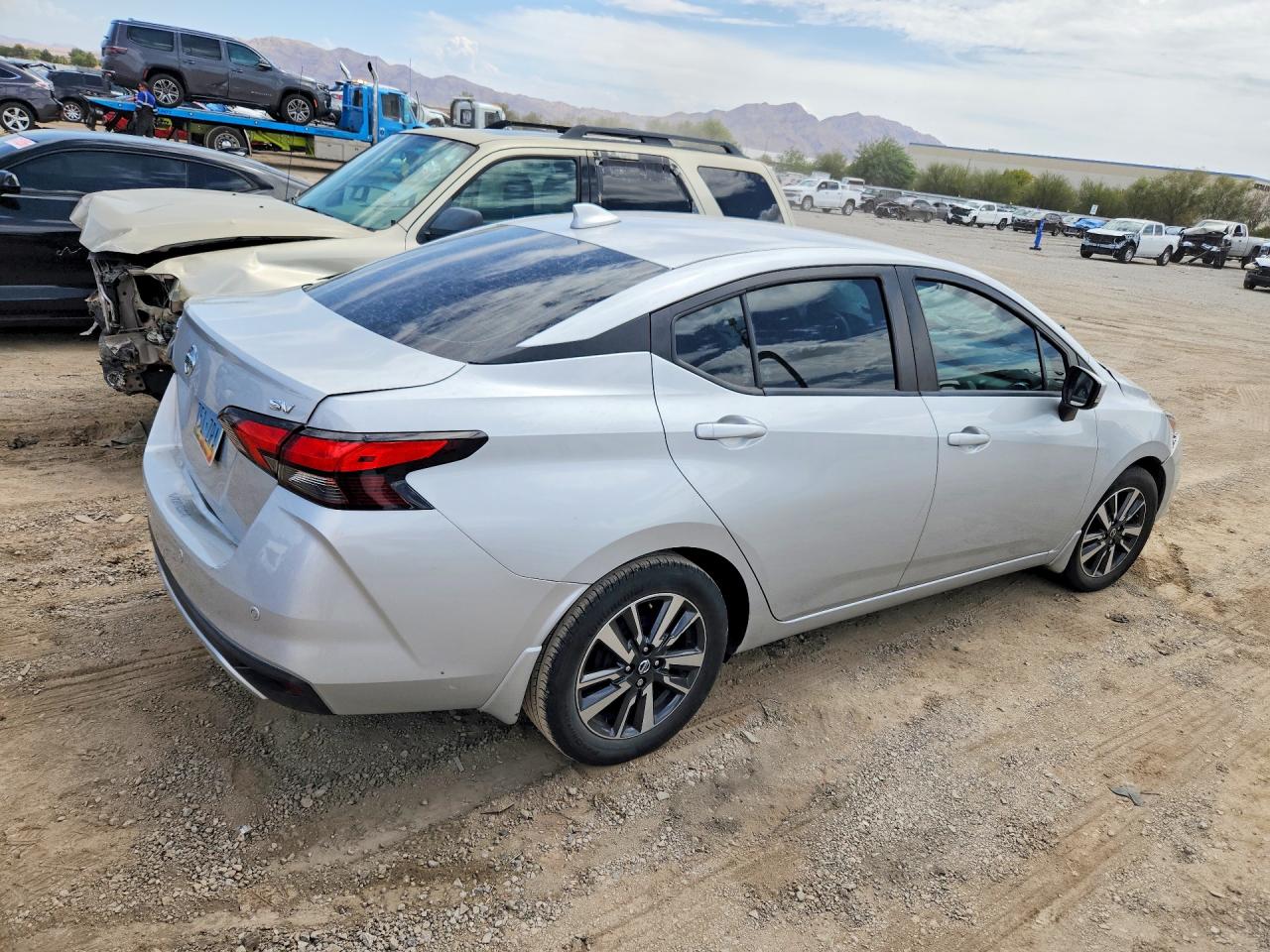 2022 NISSAN VERSA SV — снимка 3