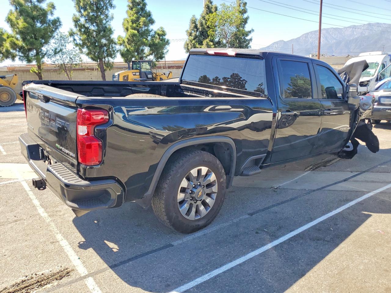 2024 CHEVROLET SILVERADO K2500 CUSTOM — снимка 3