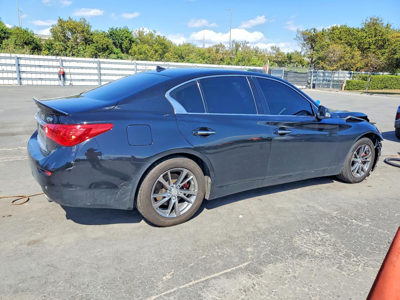 2015 INFINITI Q50 BASE — снимка 3