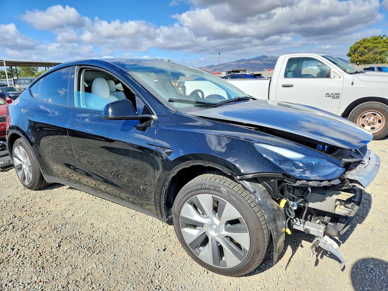 2023 TESLA MODEL Y — снимка 4