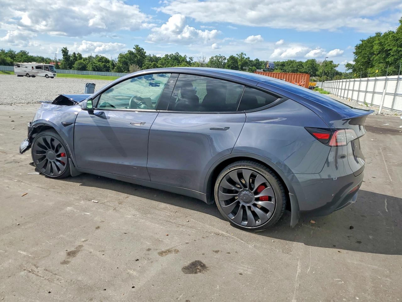2023 TESLA MODEL Y — снимка 2