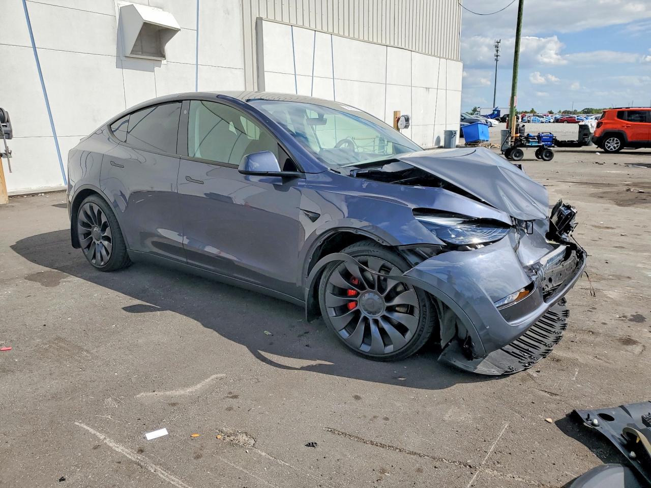 2023 TESLA MODEL Y — снимка 4