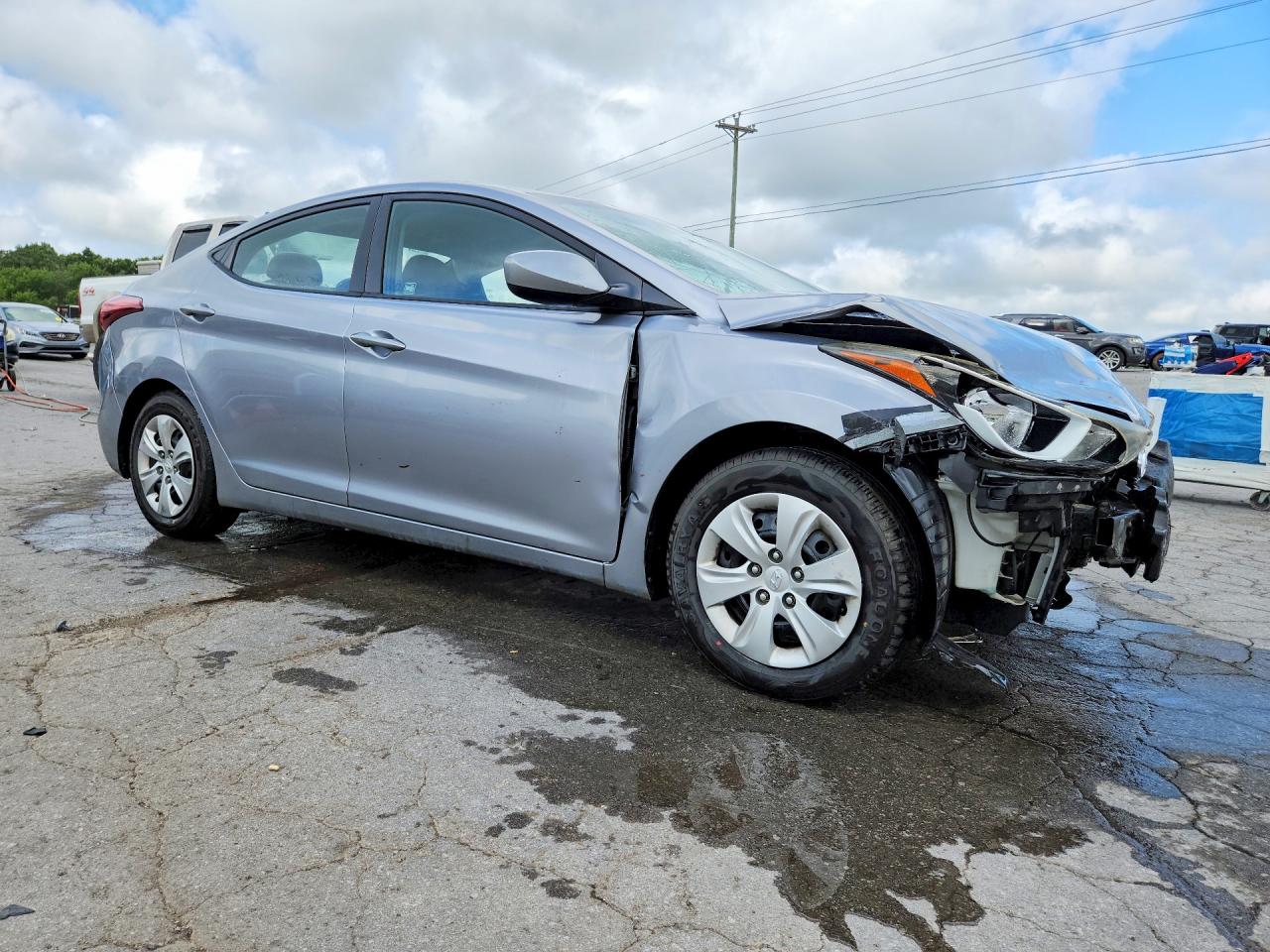 2016 HYUNDAI ELANTRA SE — снимка 4