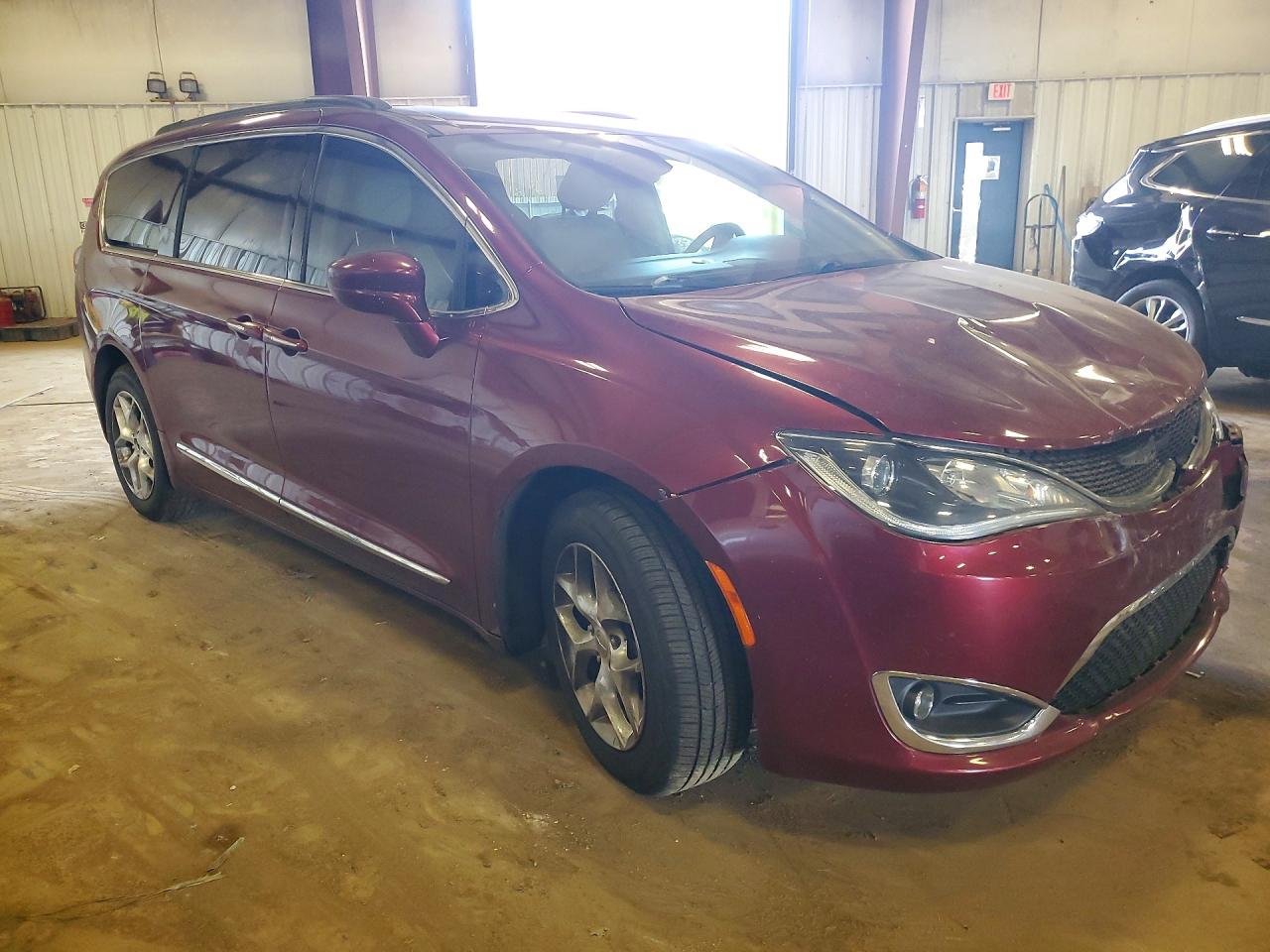 2017 CHRYSLER PACIFICA TOURING L — снимка 4