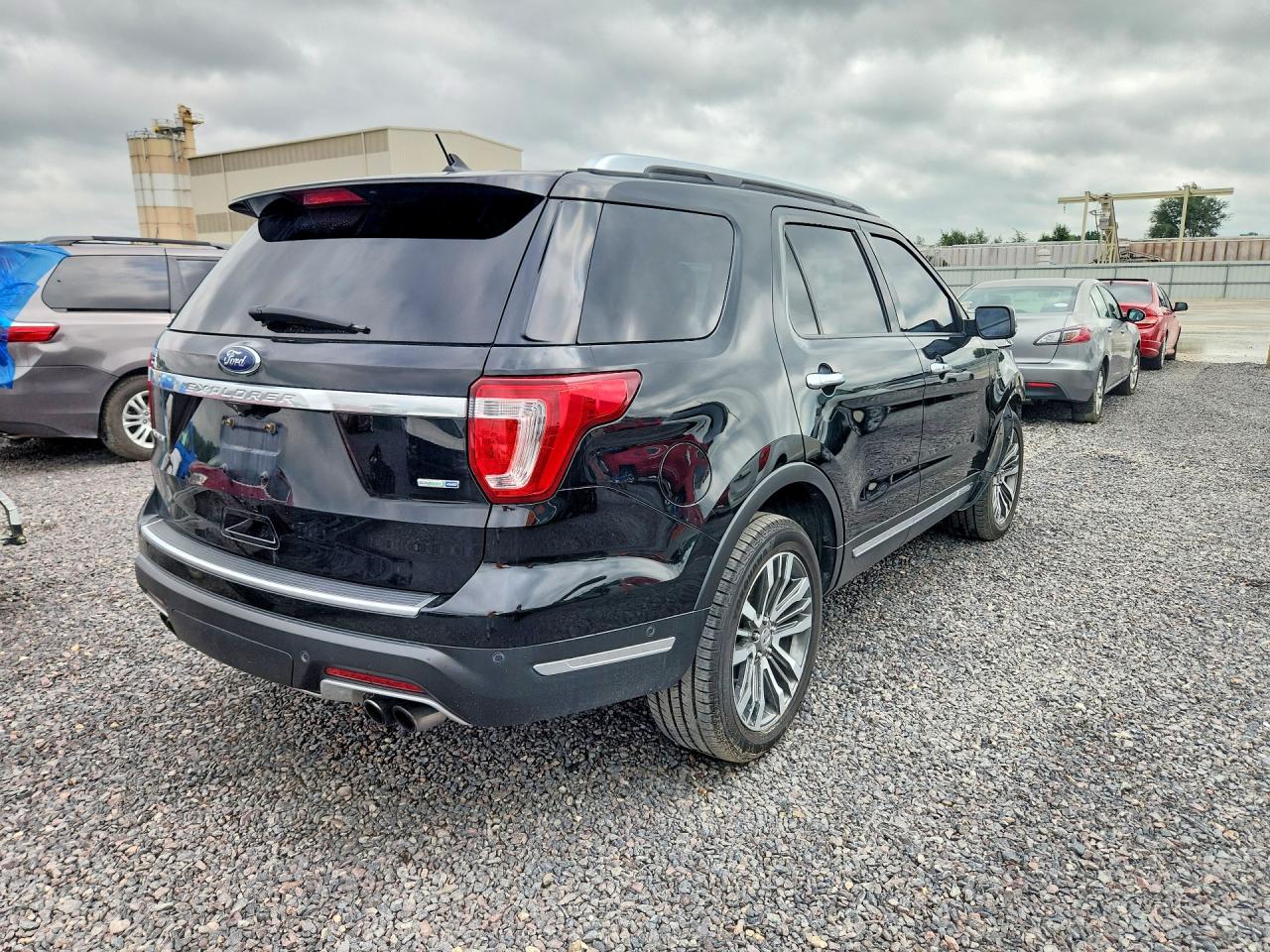 2018 FORD EXPLORER PLATINUM — снимка 3