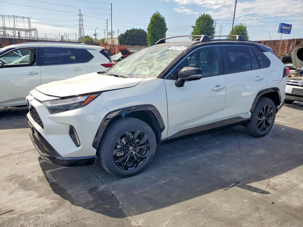 2025 TOYOTA RAV4 XSE