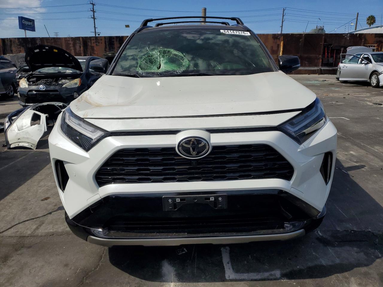 2025 TOYOTA RAV4 XSE — снимка 5