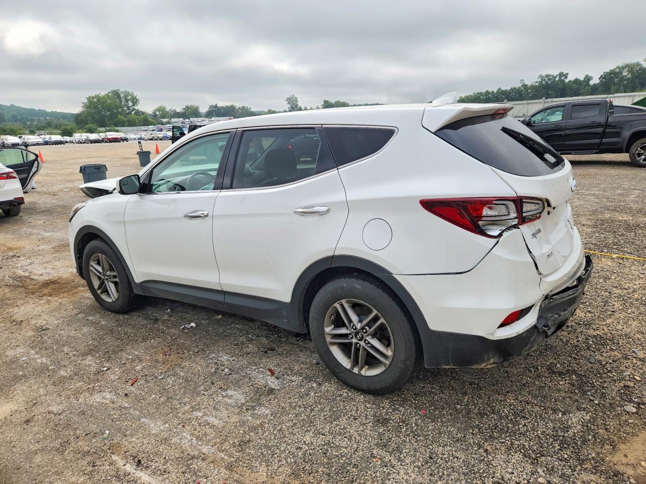 2017 HYUNDAI SANTA FE SPORT 2.4L — снимка 2