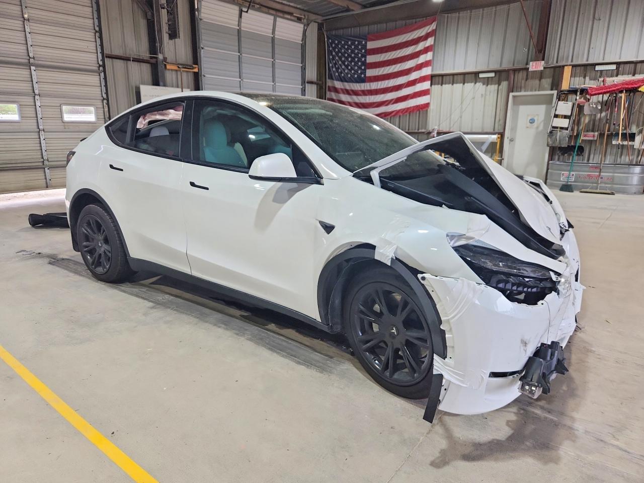 2023 TESLA MODEL Y — снимка 4