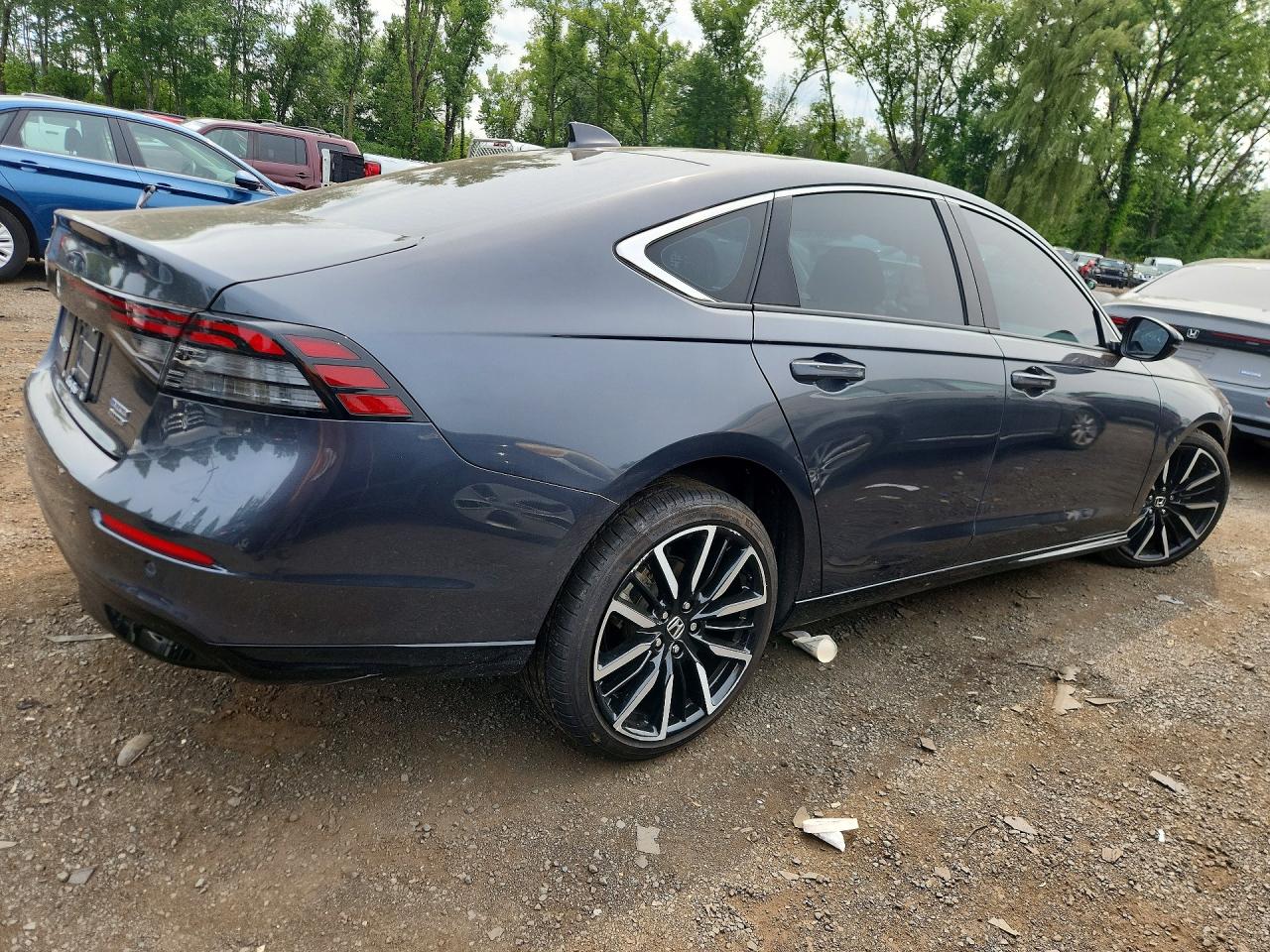 2025 HONDA ACCORD TOURING HYBRID — снимка 3