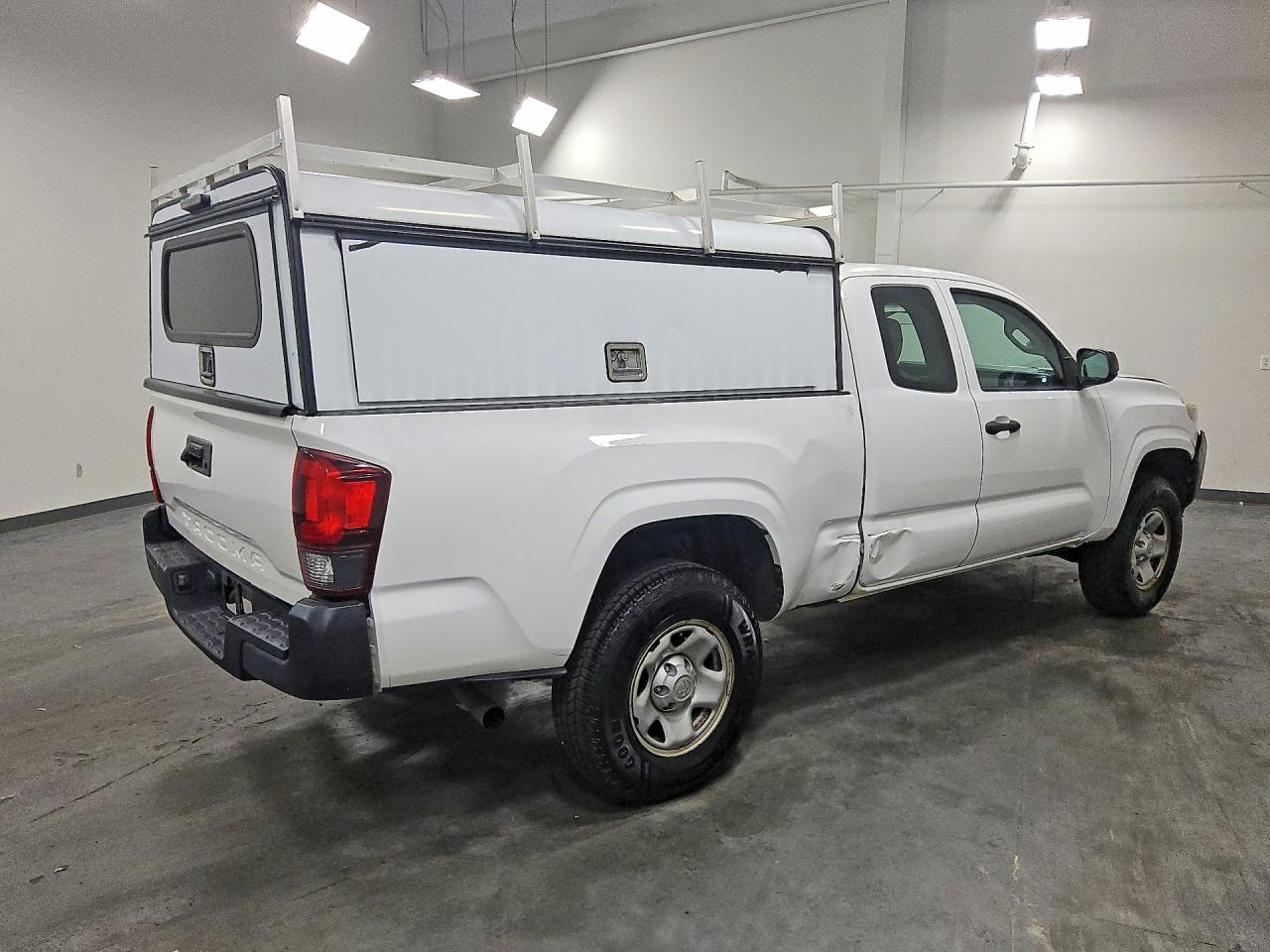 2018 TOYOTA TACOMA SR — снимка 3