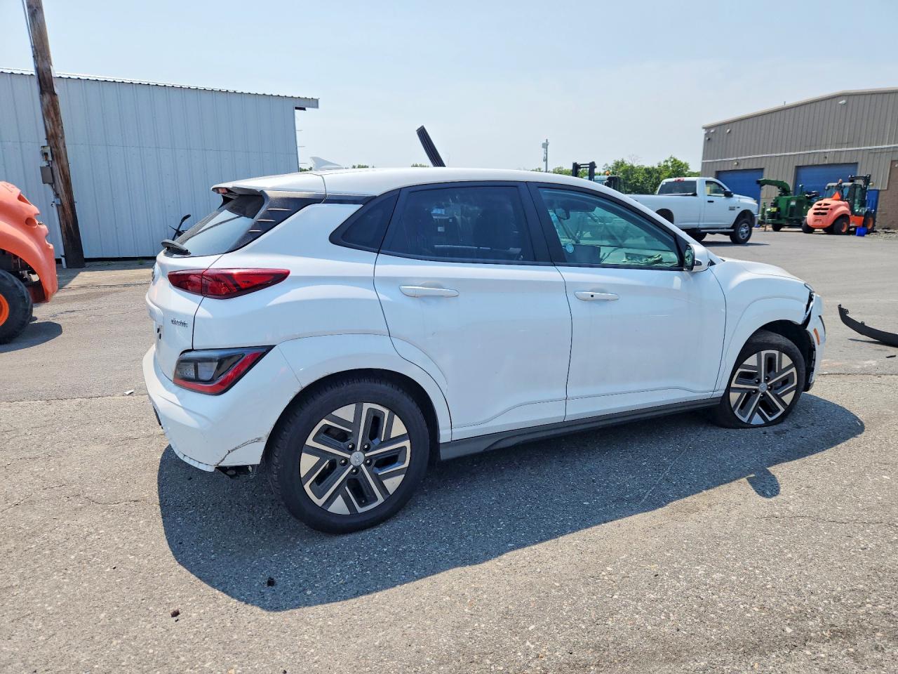 2023 HYUNDAI KONA SE — снимка 3
