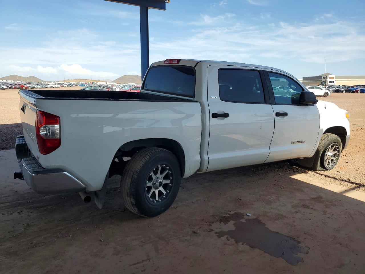 2016 TOYOTA TUNDRA CREWMAX SR5 — снимка 3