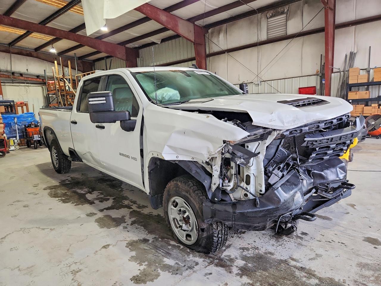 2022 CHEVROLET SILVERADO C2500 HEAVY DUTY — снимка 4