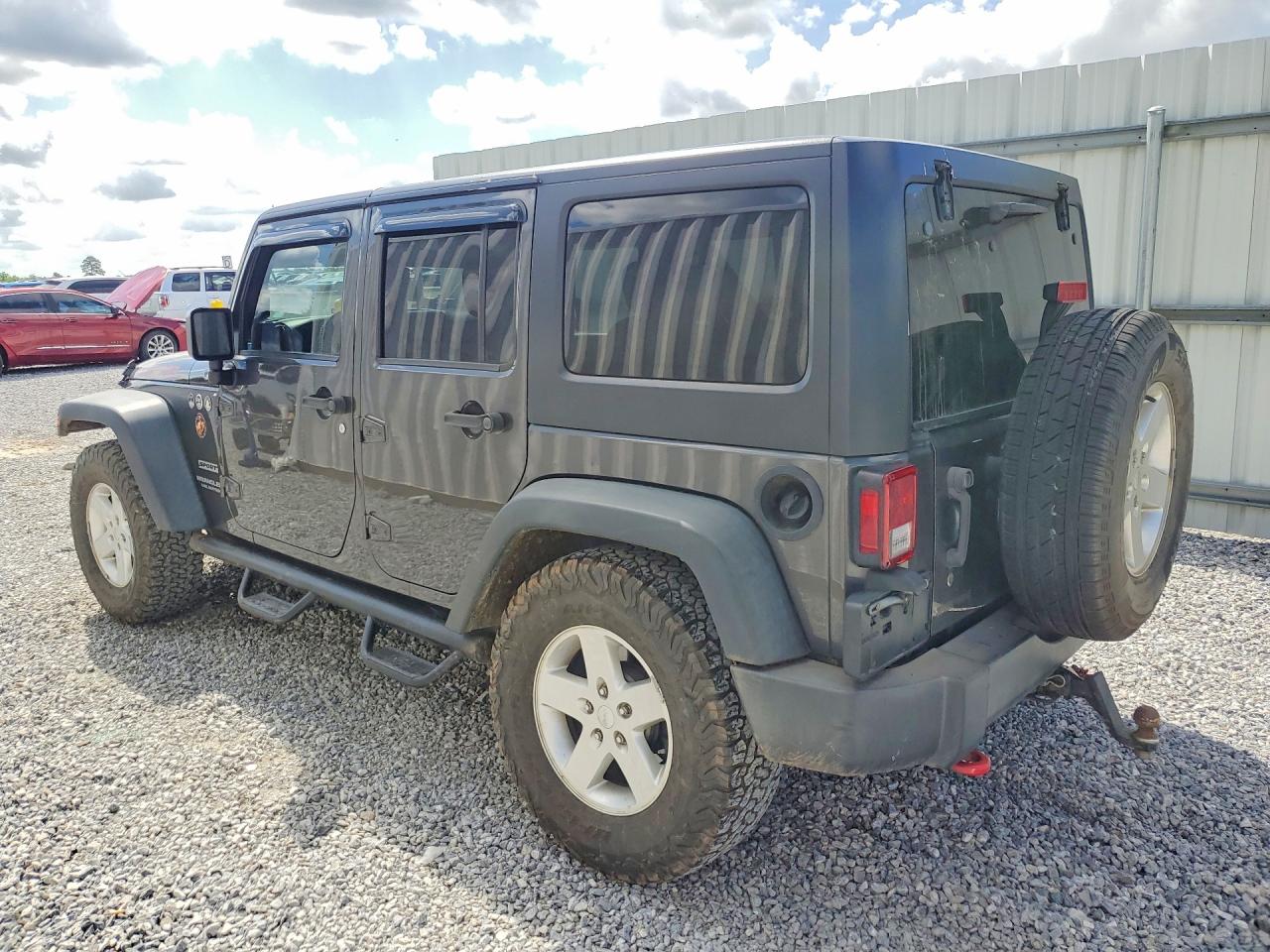 2016 JEEP WRANGLER UNLIMITED SPORT — photo 2