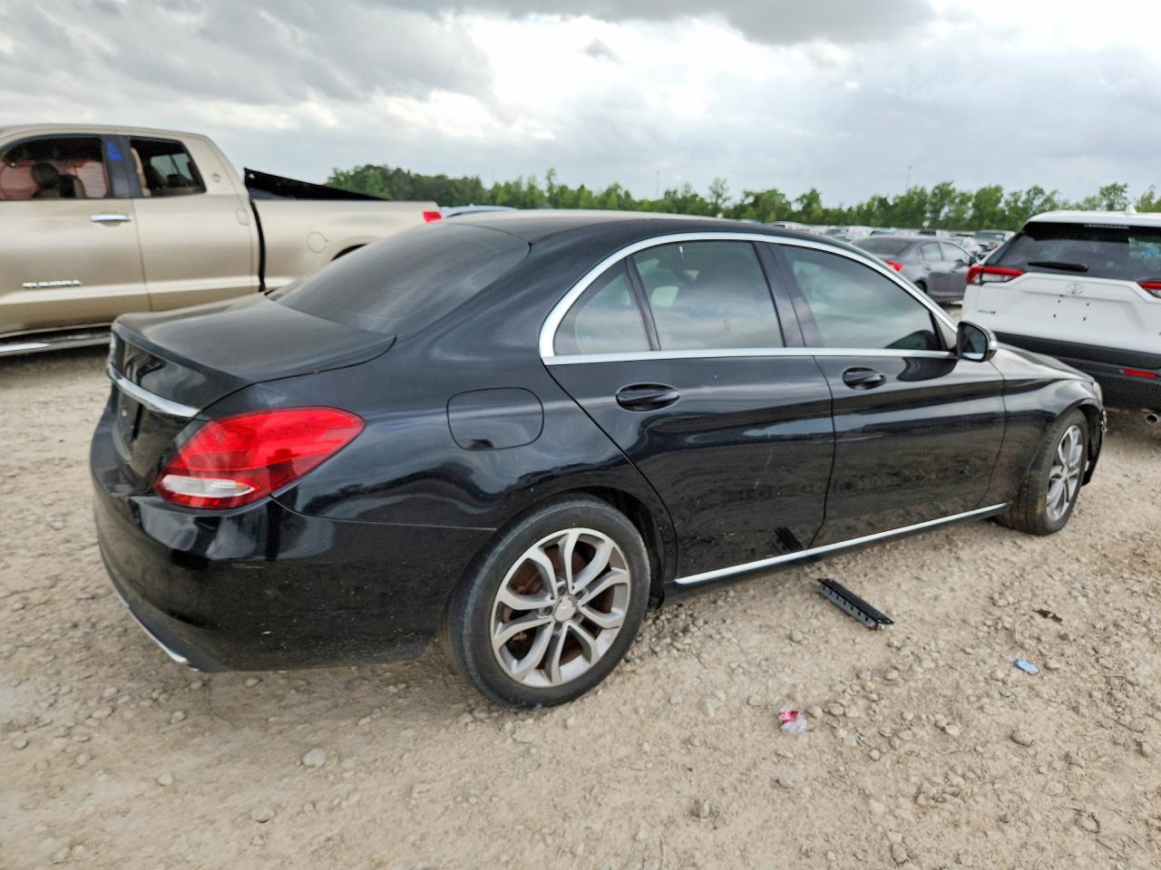 2015 MERCEDES-BENZ 100 — снимка 3