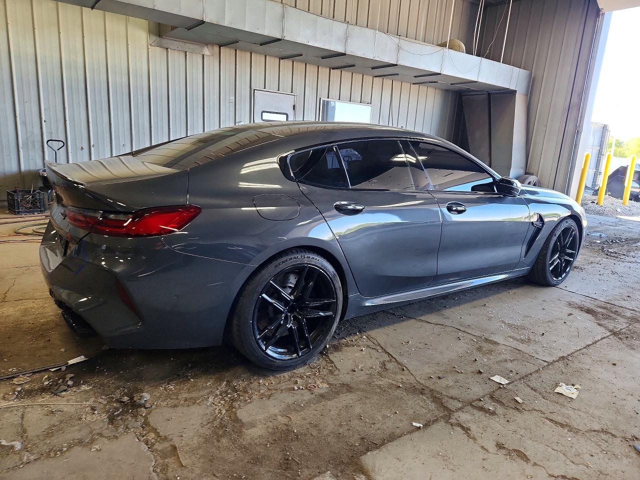 2020 BMW M8 — снимка 3