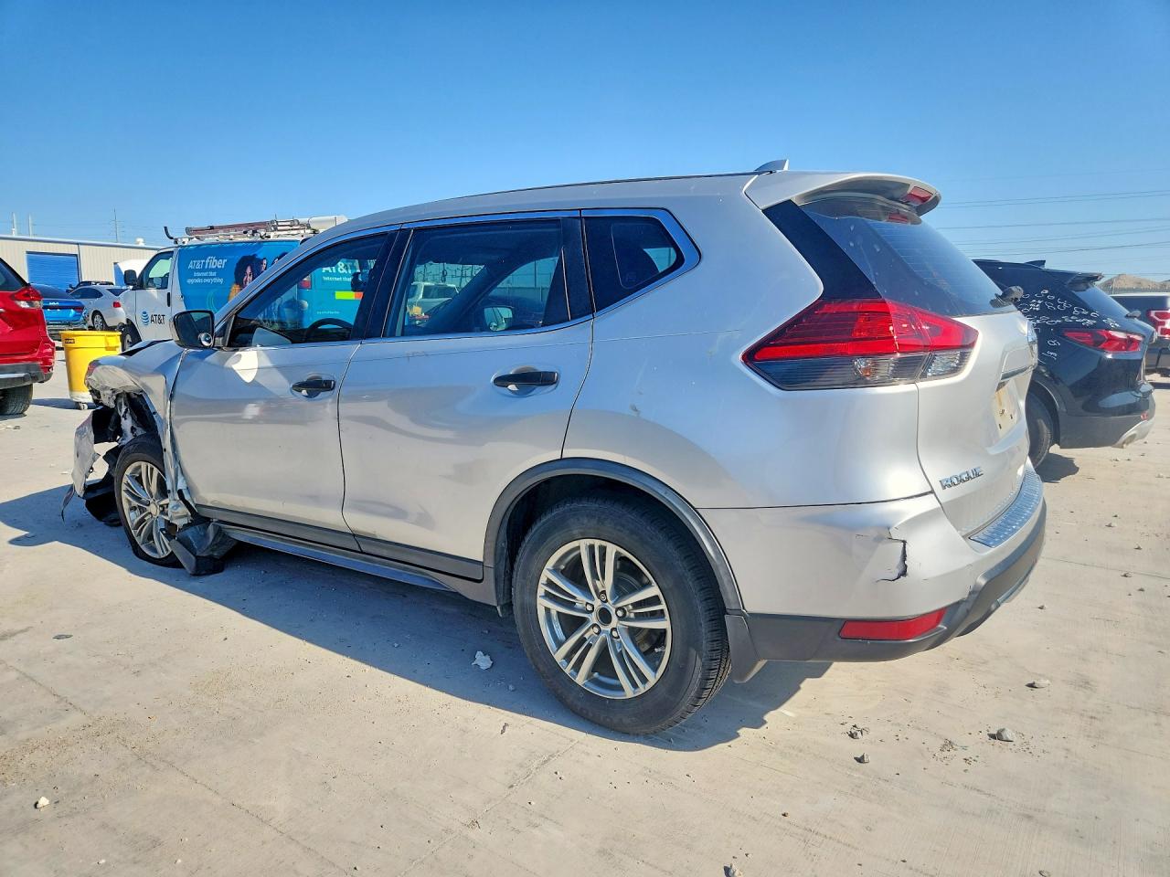 2017 NISSAN ROGUE S — снимка 2