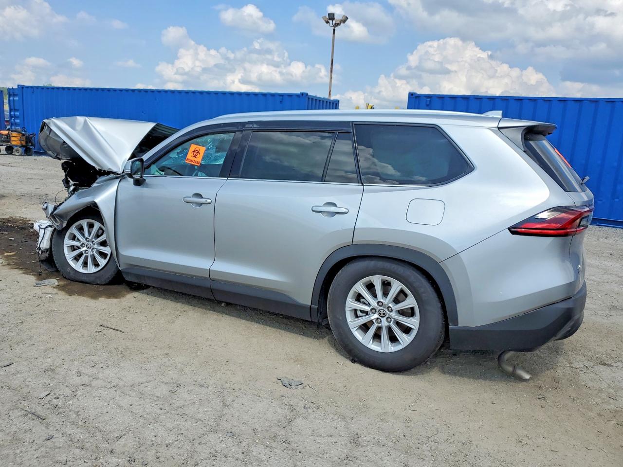 2025 TOYOTA GRAND HIGHLANDER XLE — снимка 2