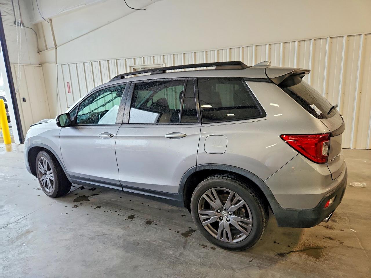 2020 HONDA PASSPORT EXL — снимка 2