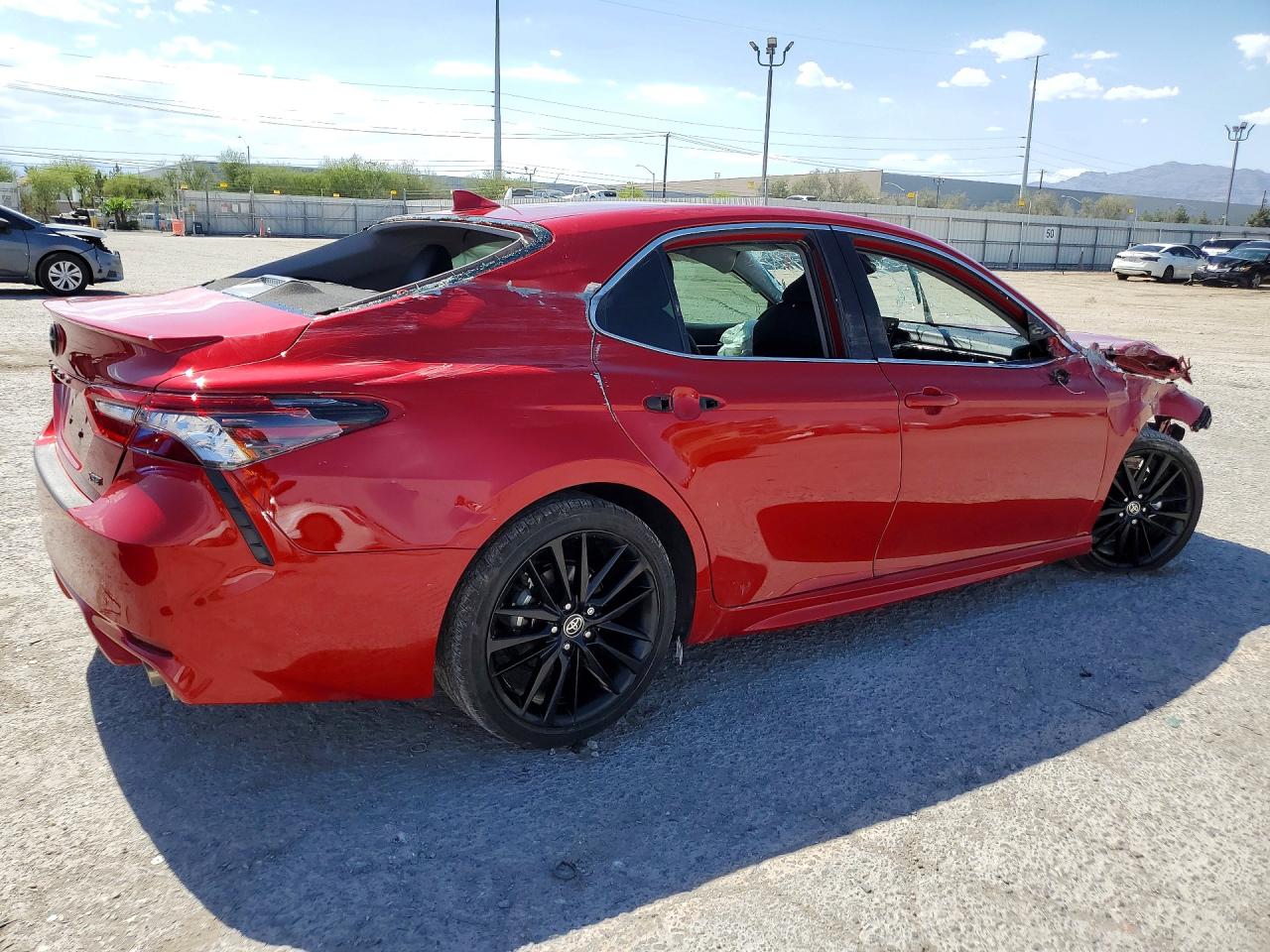 2021 TOYOTA CAMRY XSE — снимка 3