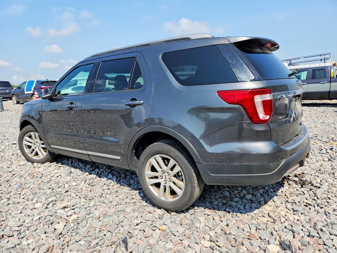 2018 FORD EXPLORER XLT — снимка 2