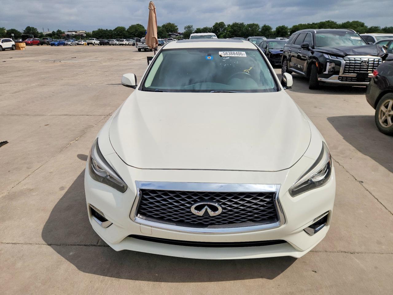 2018 INFINITI Q50 3.0T LUXE — снимка 5
