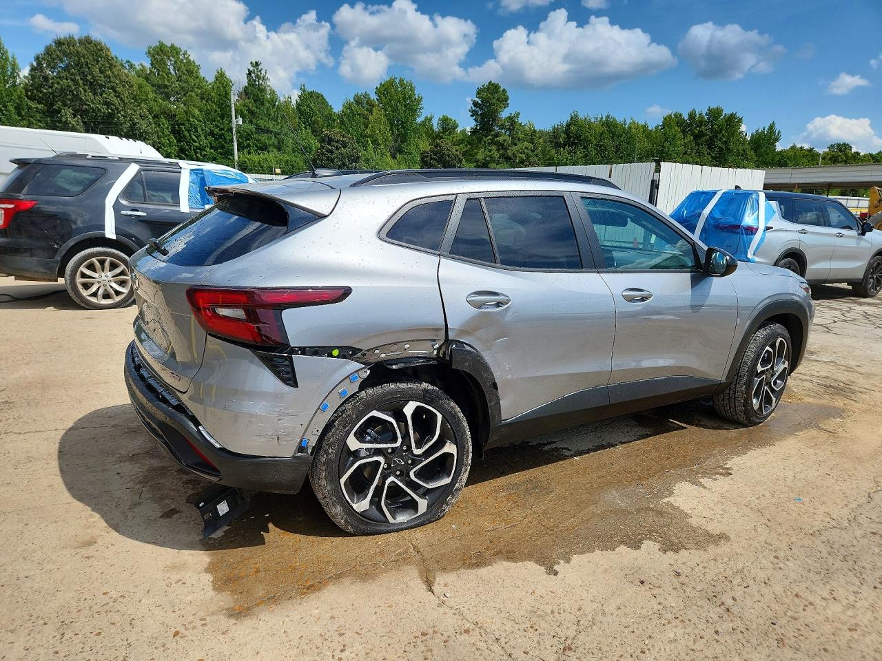 2025 CHEVROLET TRAX 2RS — снимка 3