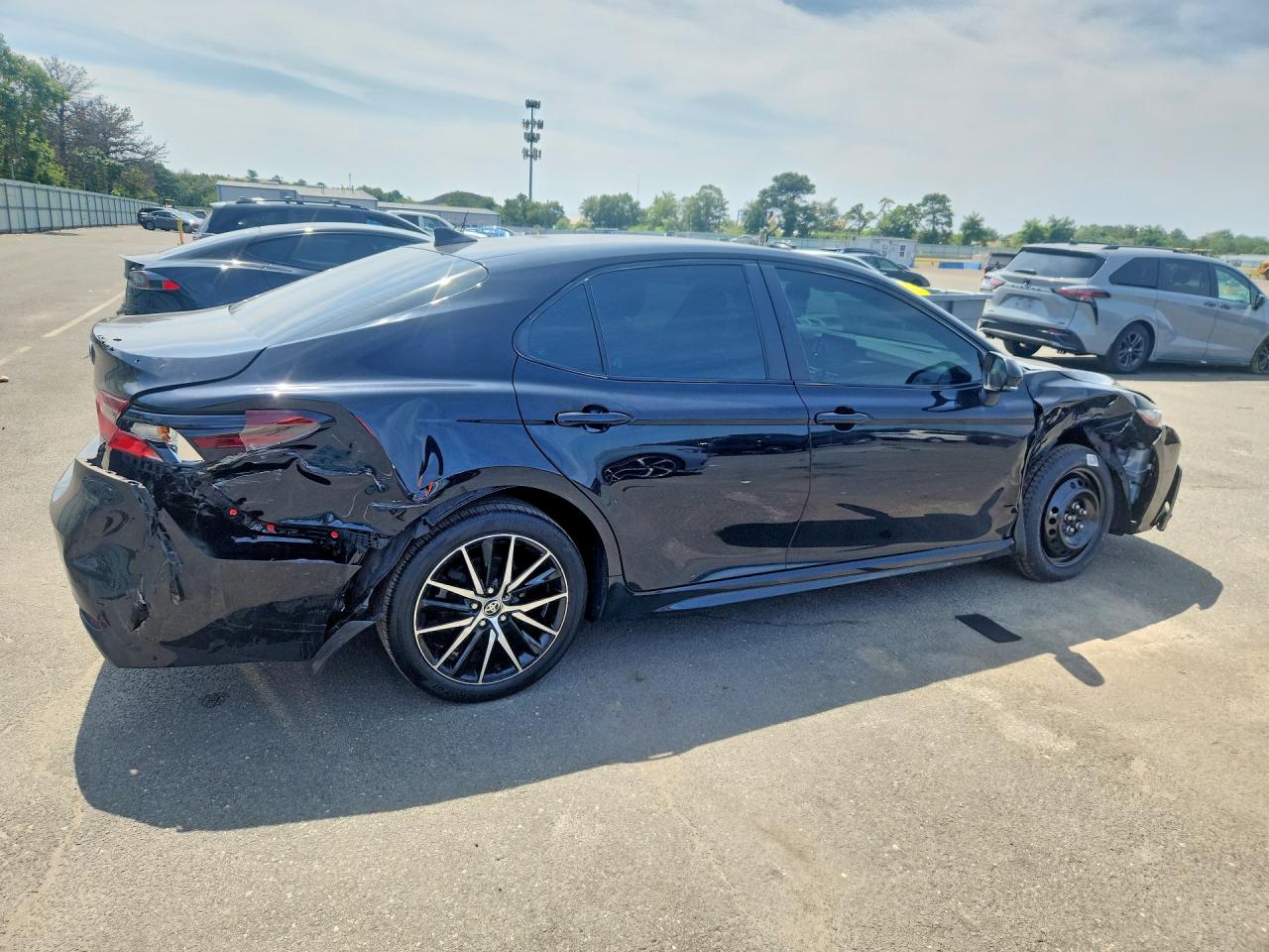 2023 TOYOTA CAMRY SE — снимка 3