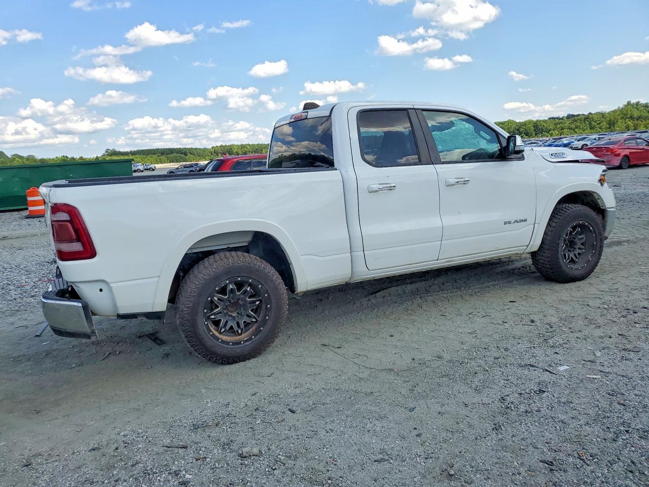 2021 RAM 1500 LARAMIE — снимка 3