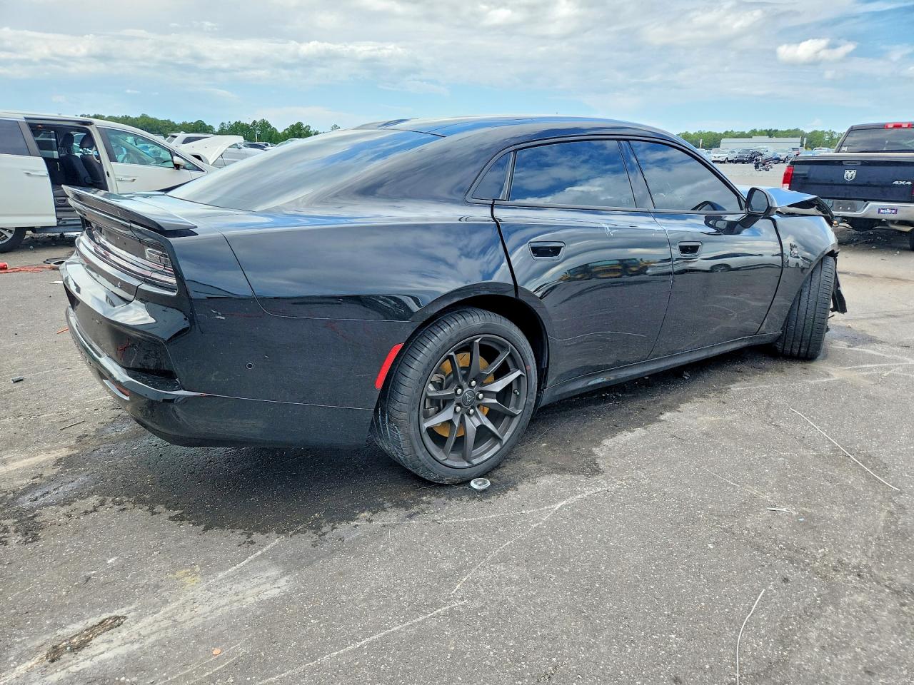 2026 DODGE CHARGER SCAT PACK — снимка 3