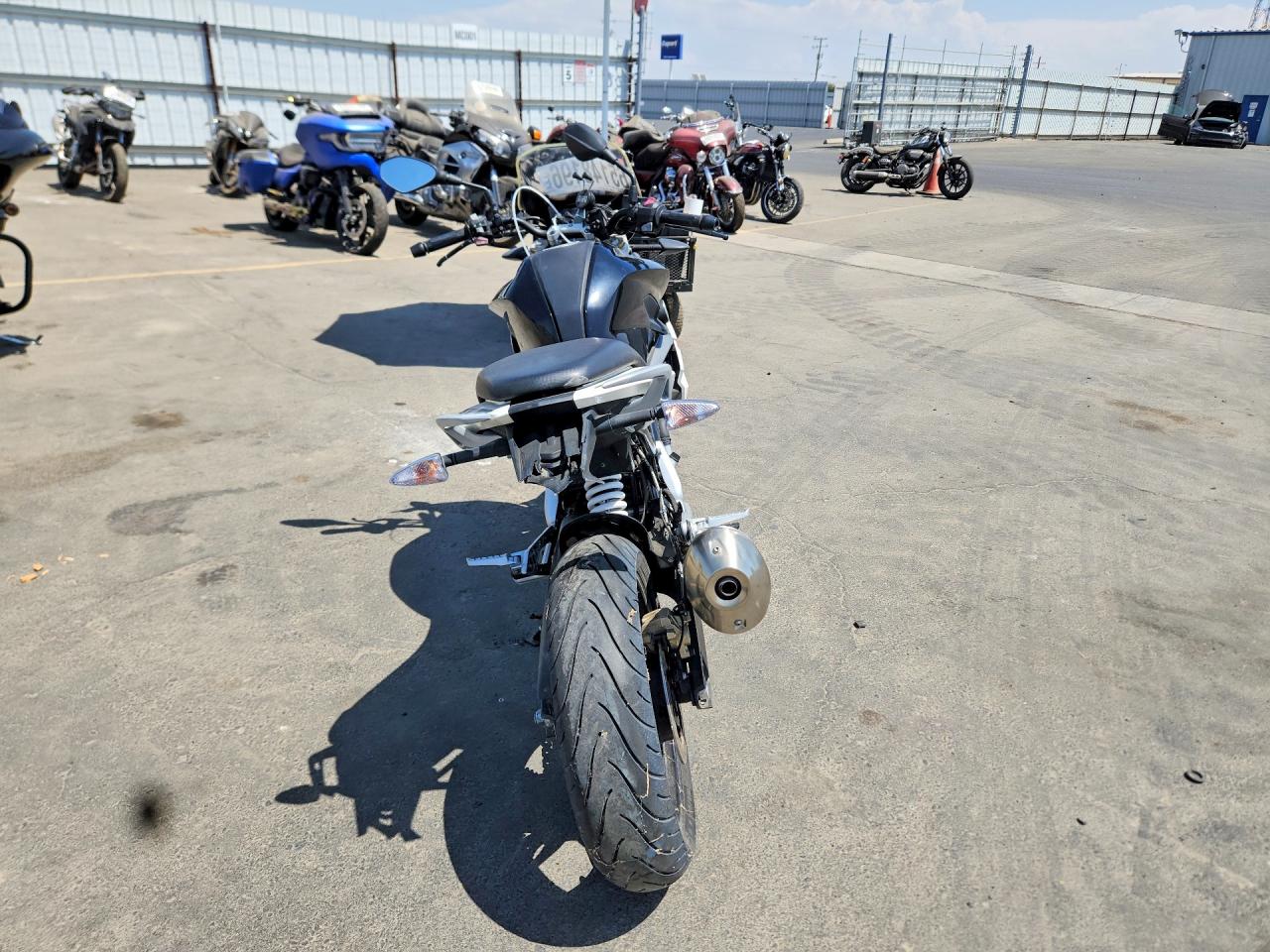 2018 BMW G310 R — снимка 4